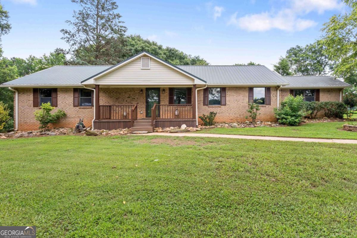 2414 Bethesda Church Road Property Photo 1