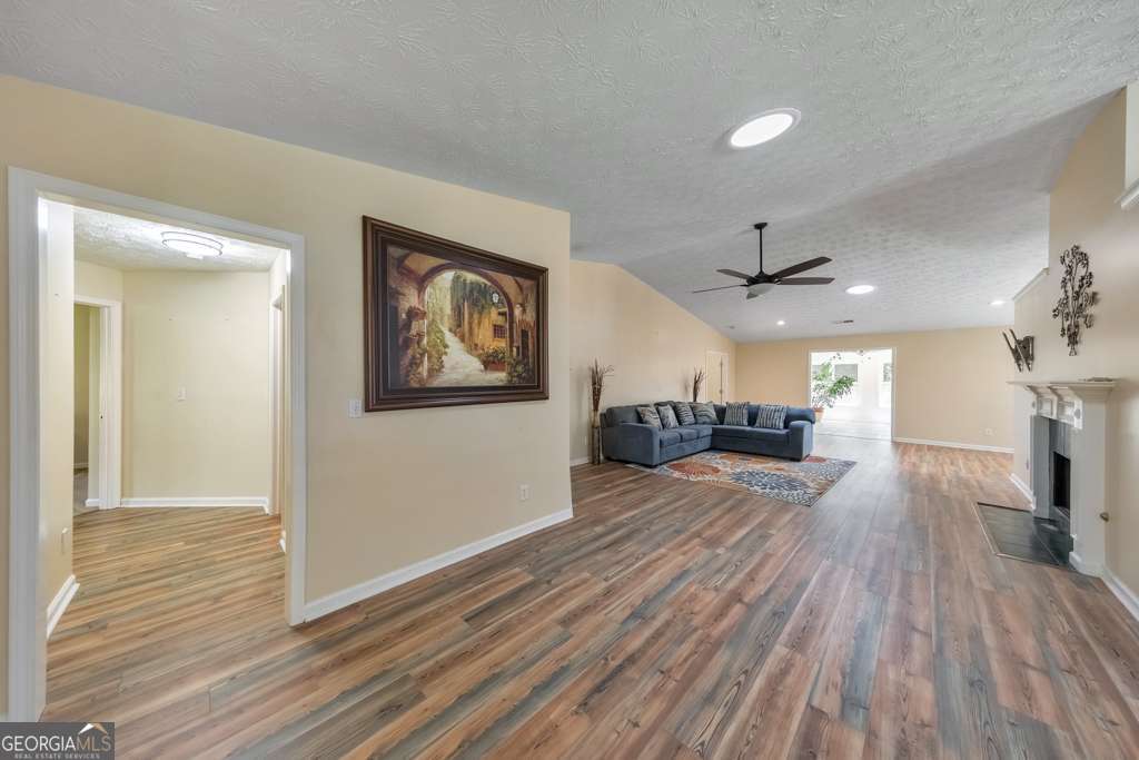 2231 Fort Martin Way Property Photo 10