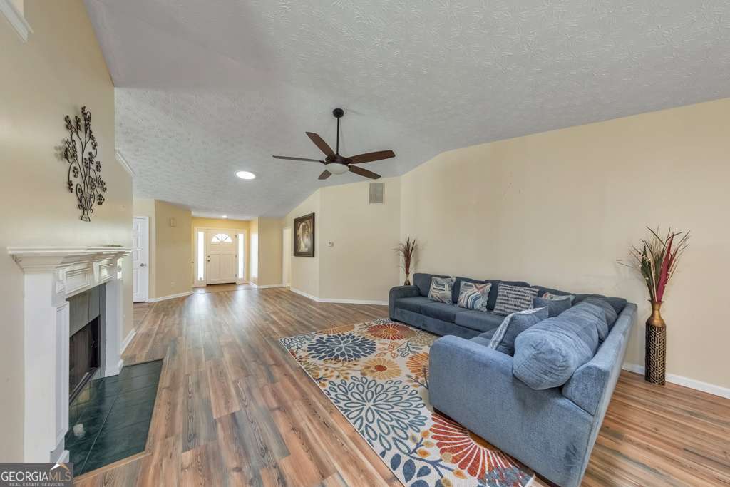 2231 Fort Martin Way Property Photo 13