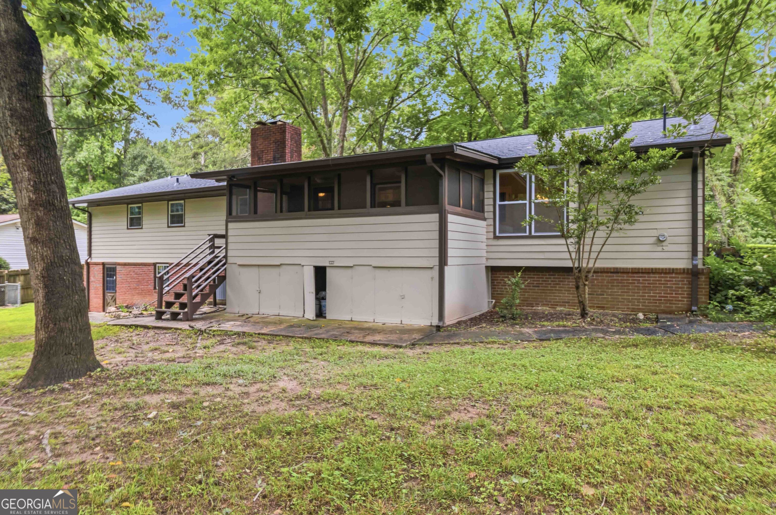 420 Creekview Court Property Photo 29