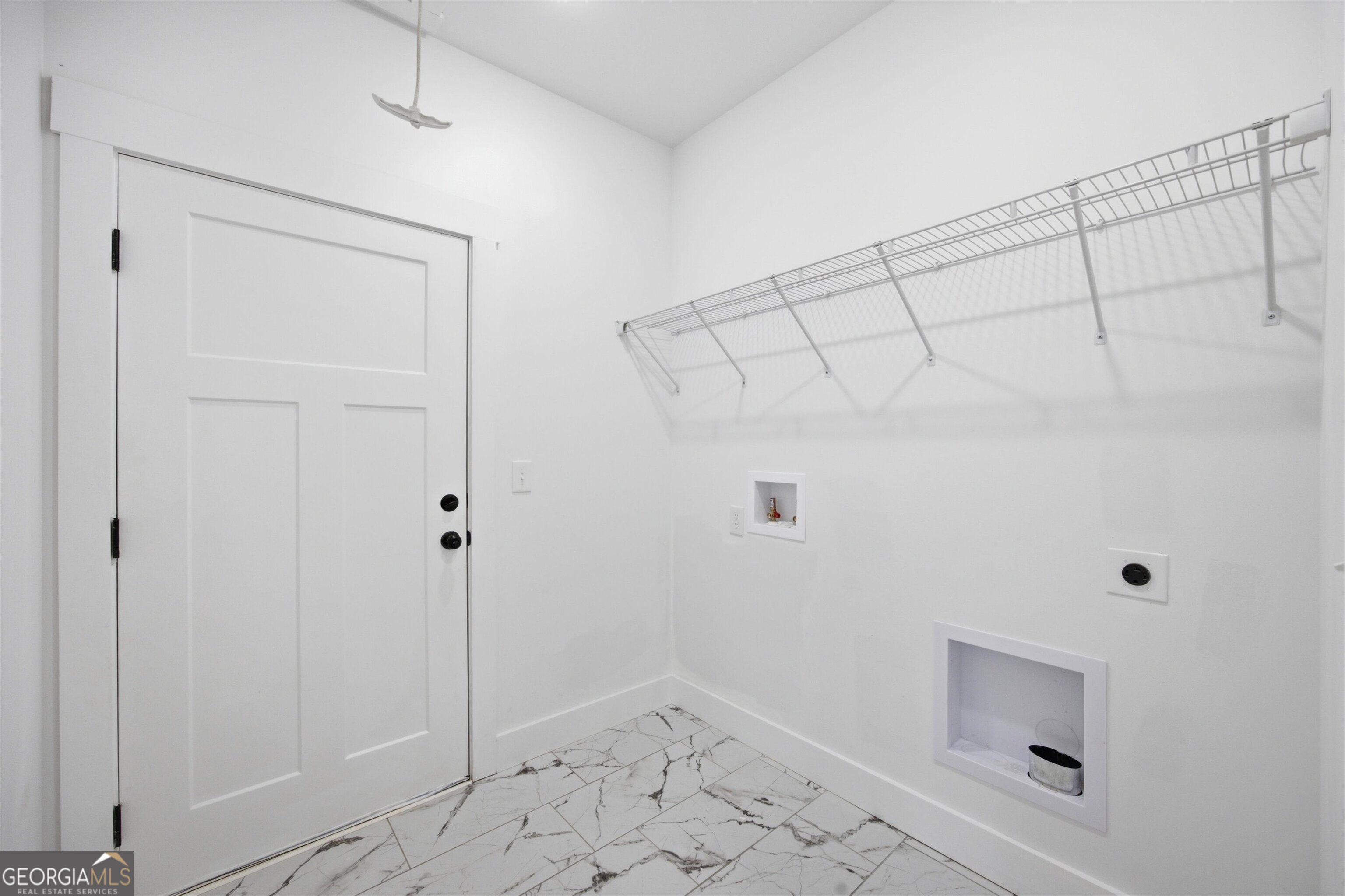 126 Washington Street Property Photo 26