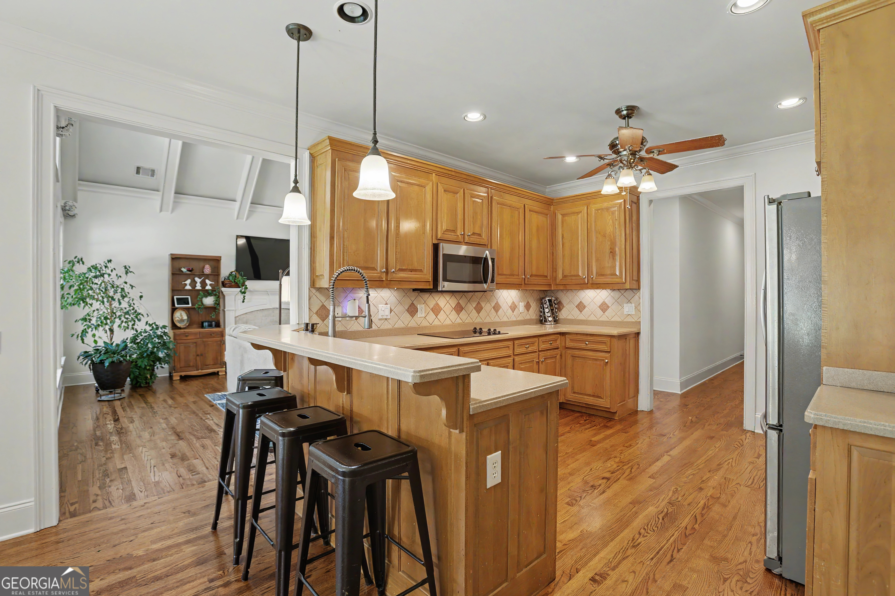 537 Old Collins Road Property Photo 16