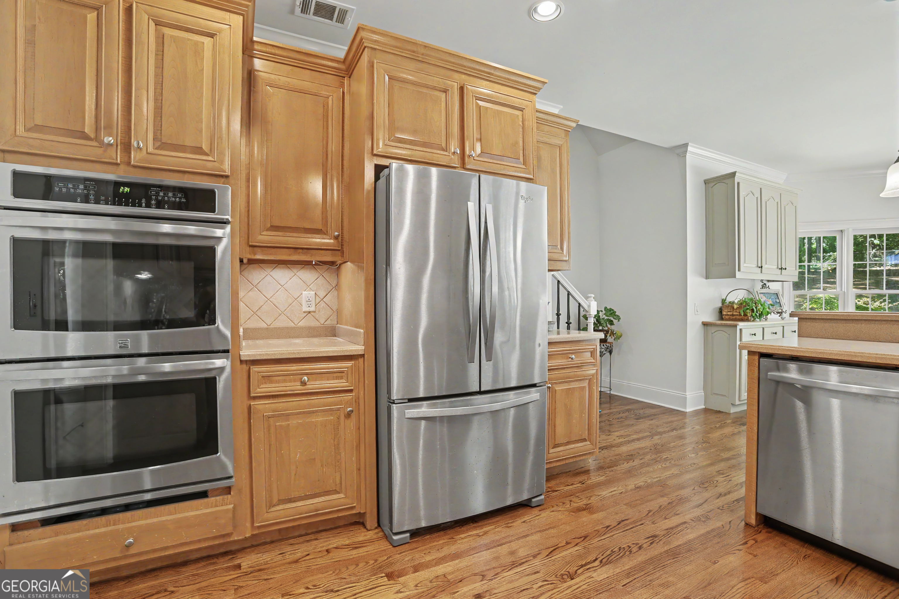 537 Old Collins Road Property Photo 18