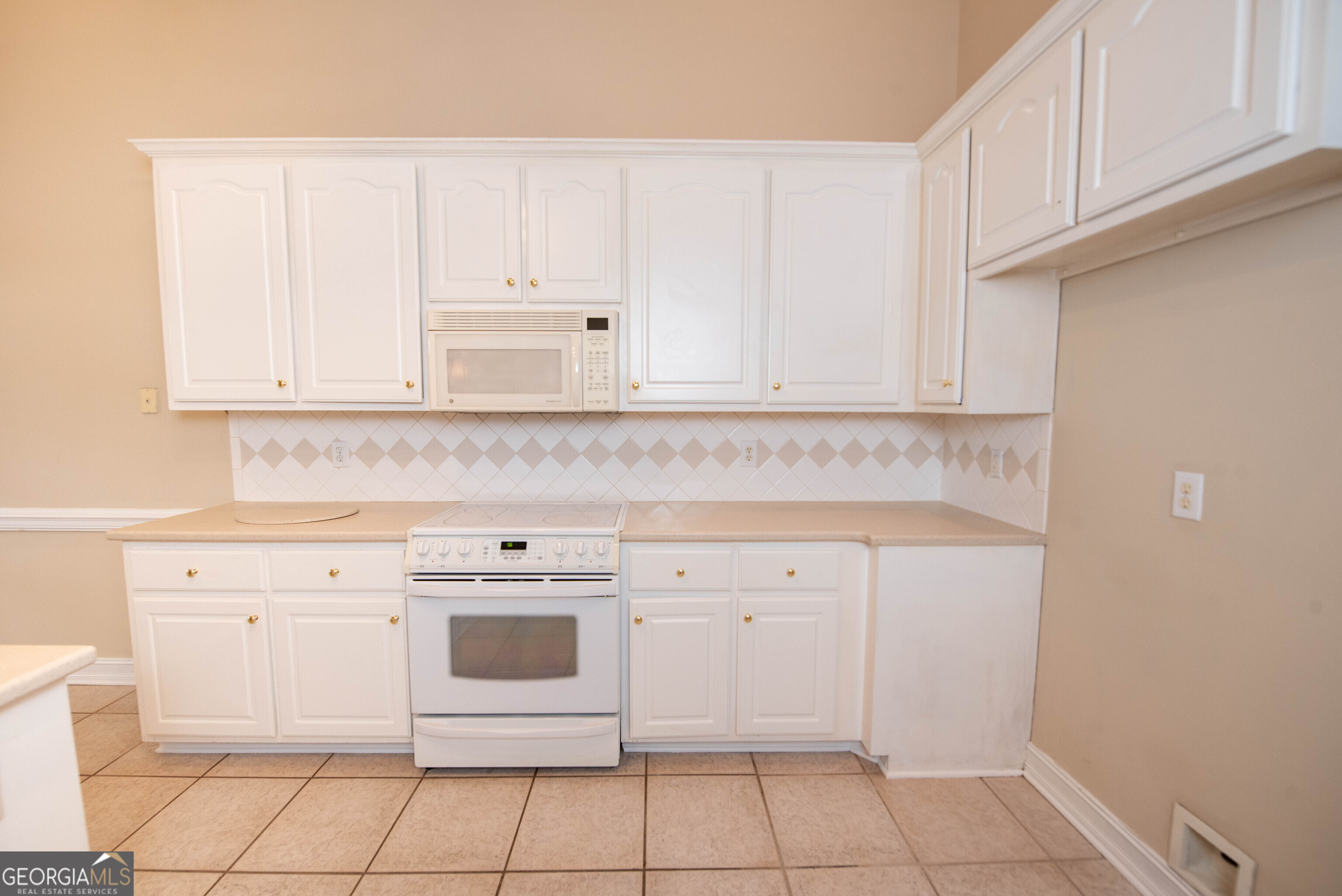 107 Arbor Lane Property Photo 23