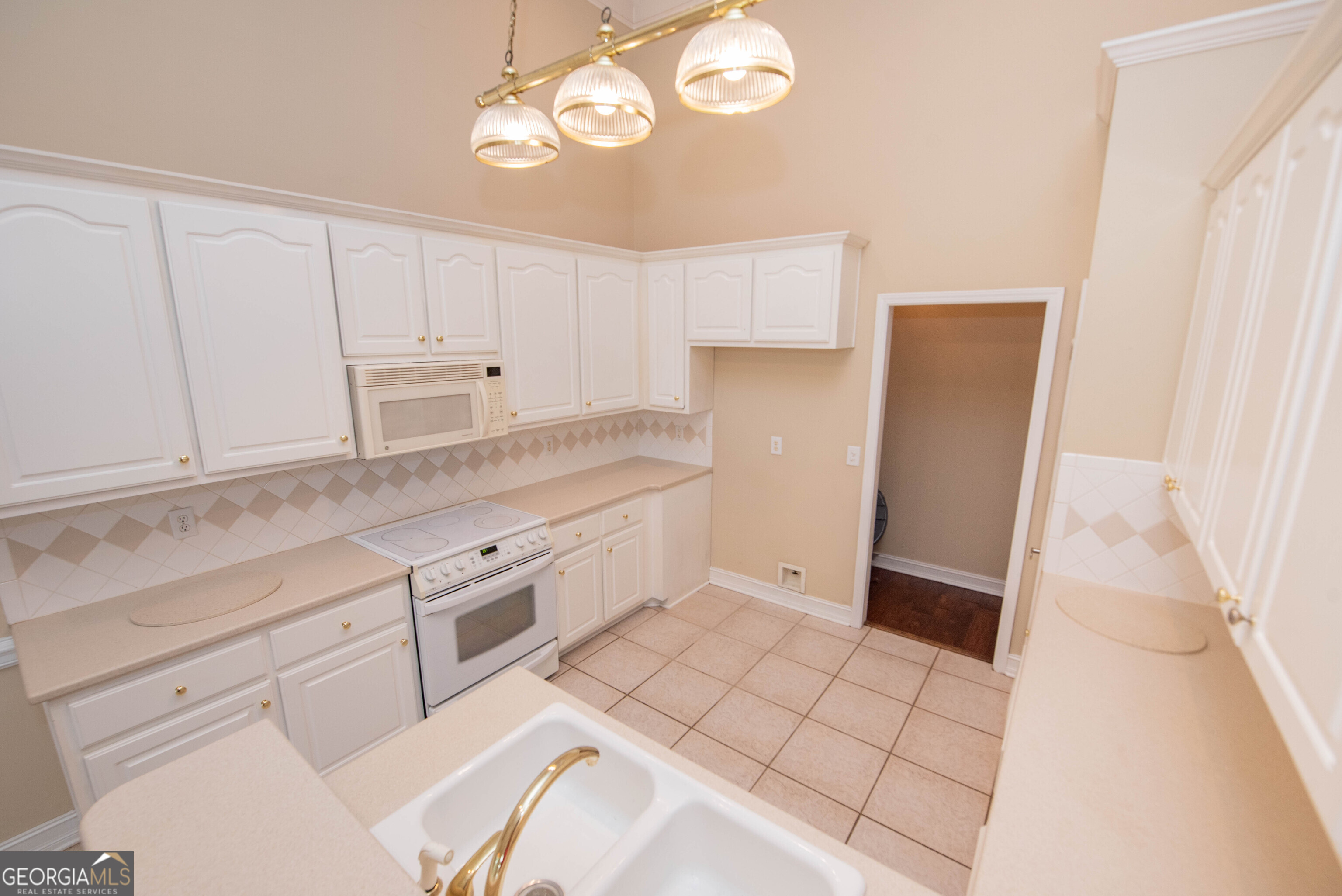 107 Arbor Lane Property Photo 29