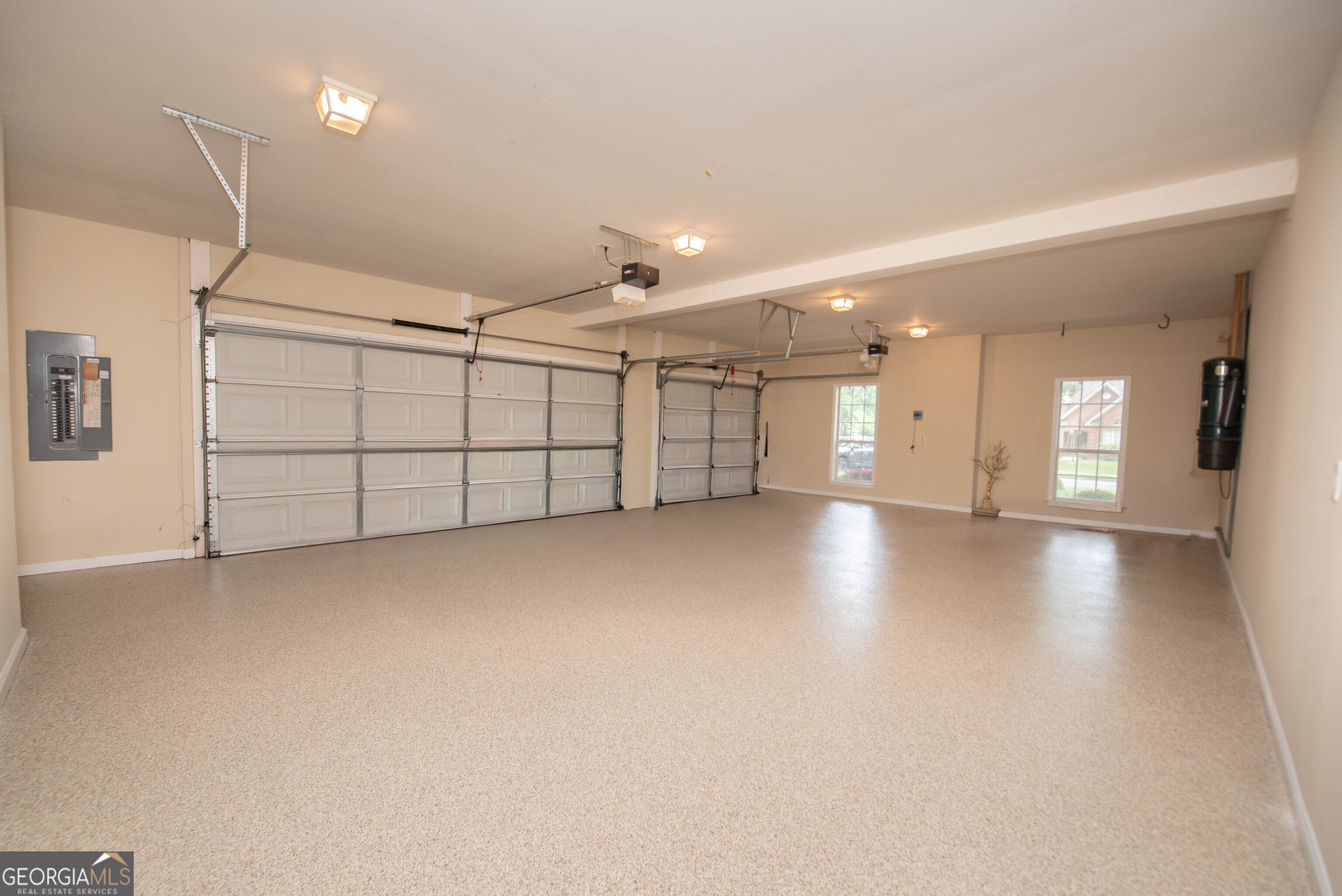107 Arbor Lane Property Photo 60