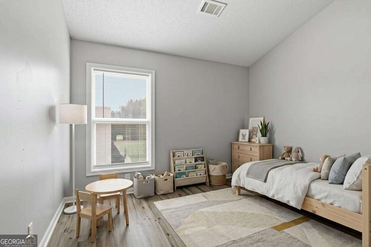 8569 Thomas Road Property Photo 3