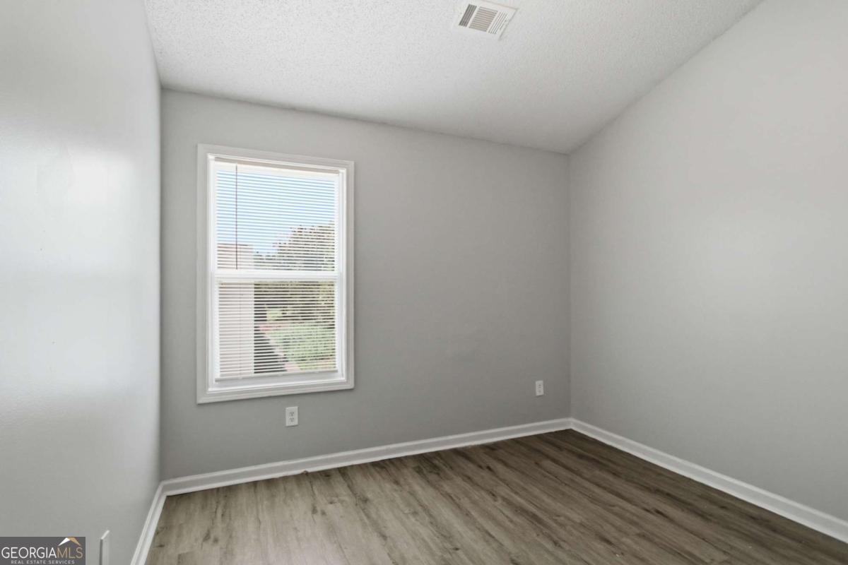 8569 Thomas Road Property Photo 19