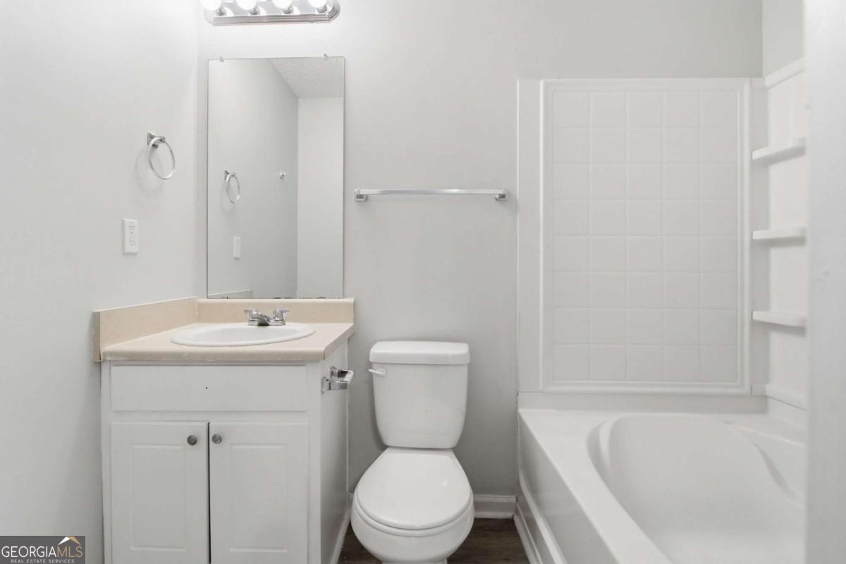 8569 Thomas Road Property Photo 23