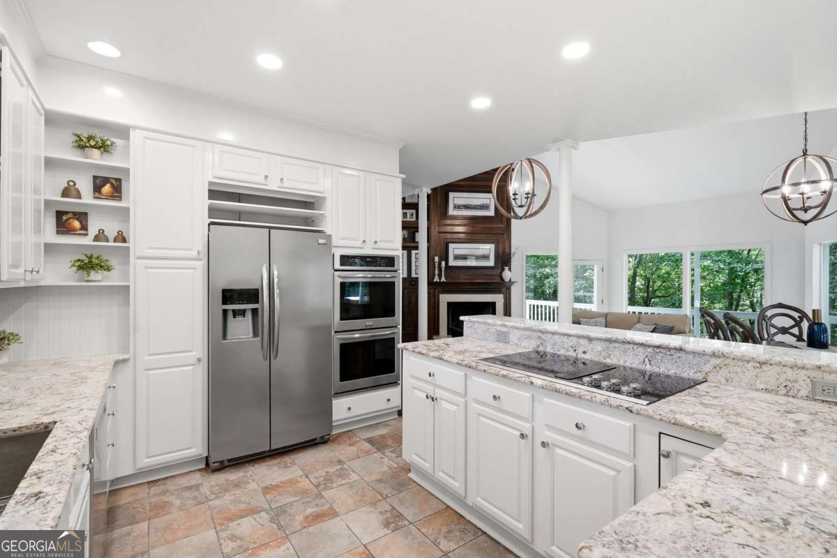 380 Fredricks Cove Property Photo 15