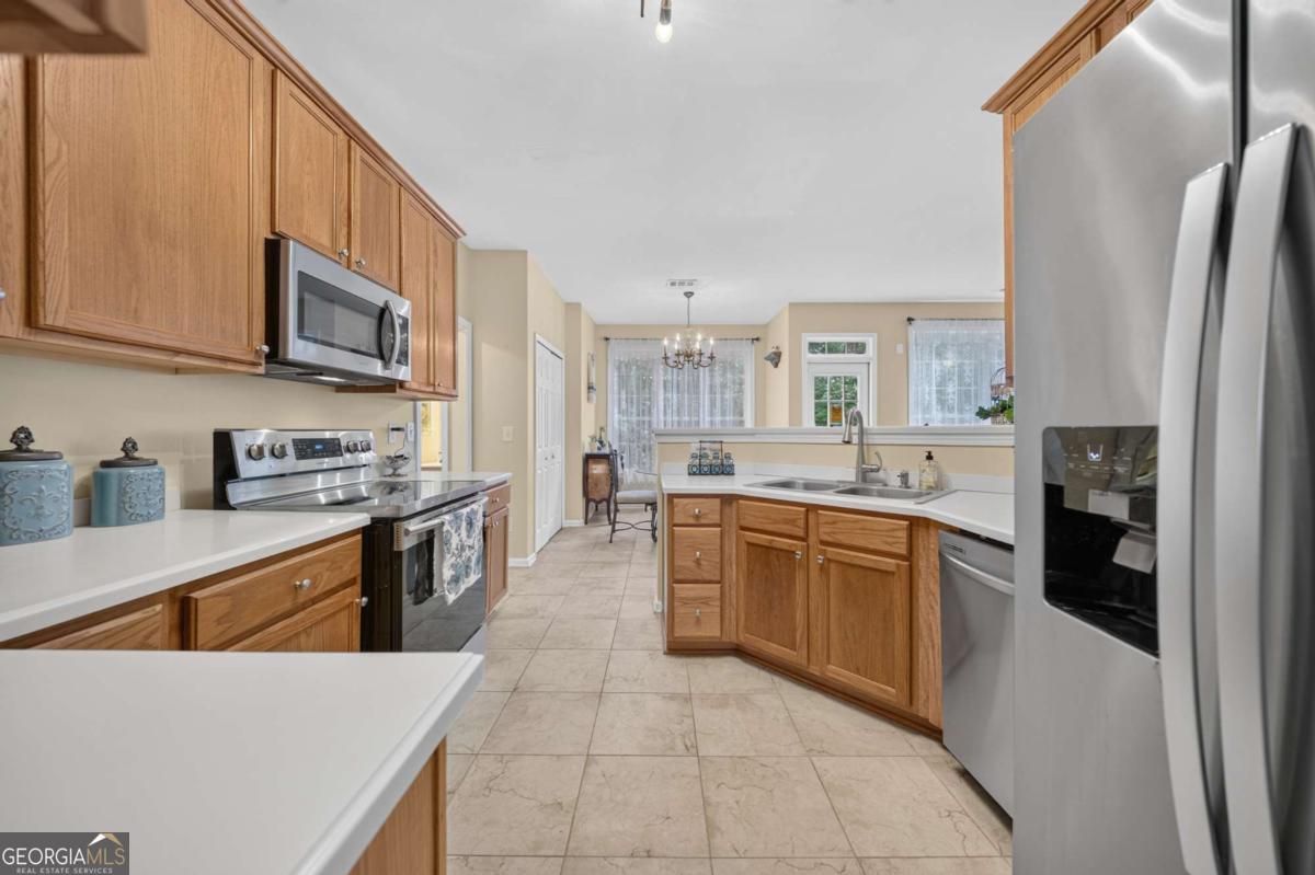 2593 Back Creek Chase Property Photo 10