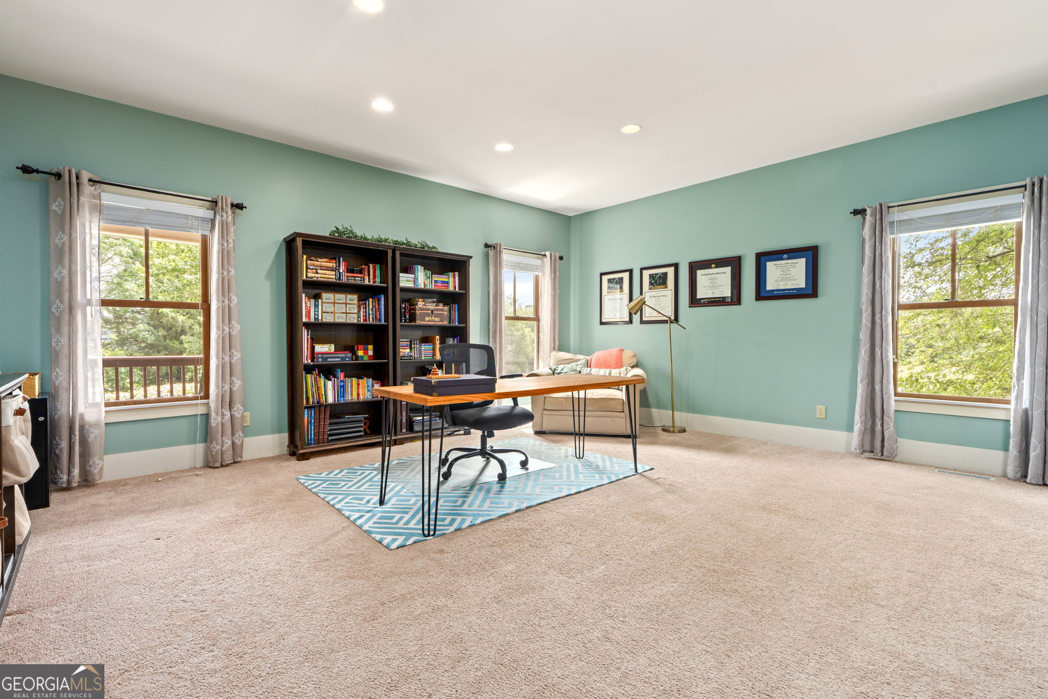 425 Oak Grove Road Property Photo 8