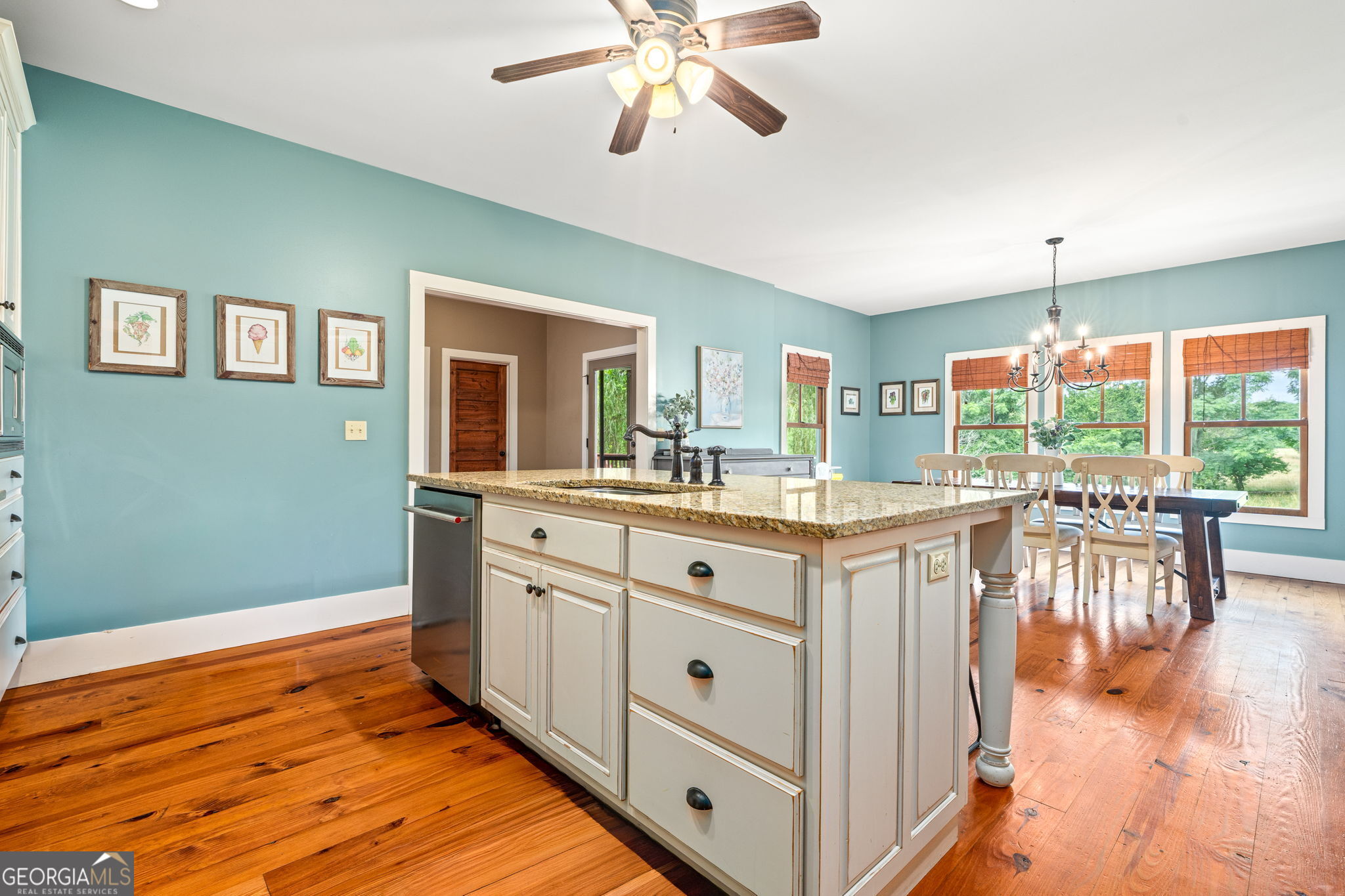 425 Oak Grove Road Property Photo 15