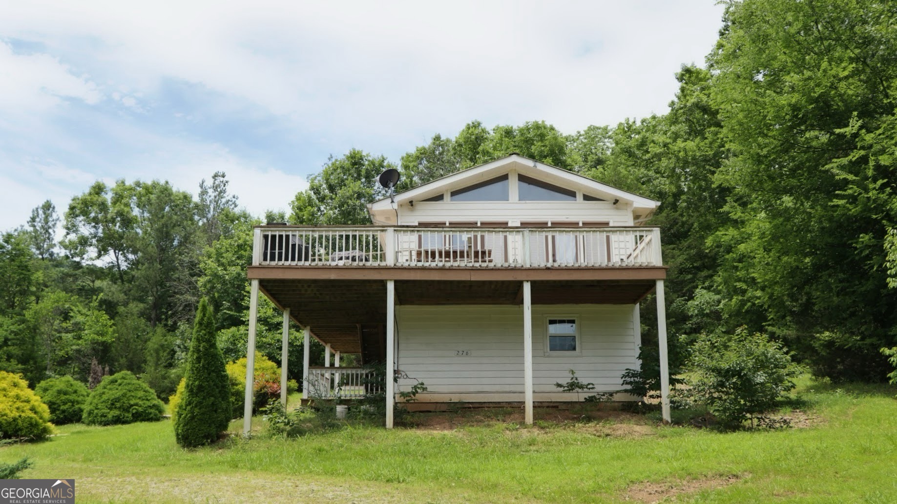 276 Warren Road Property Photo 5