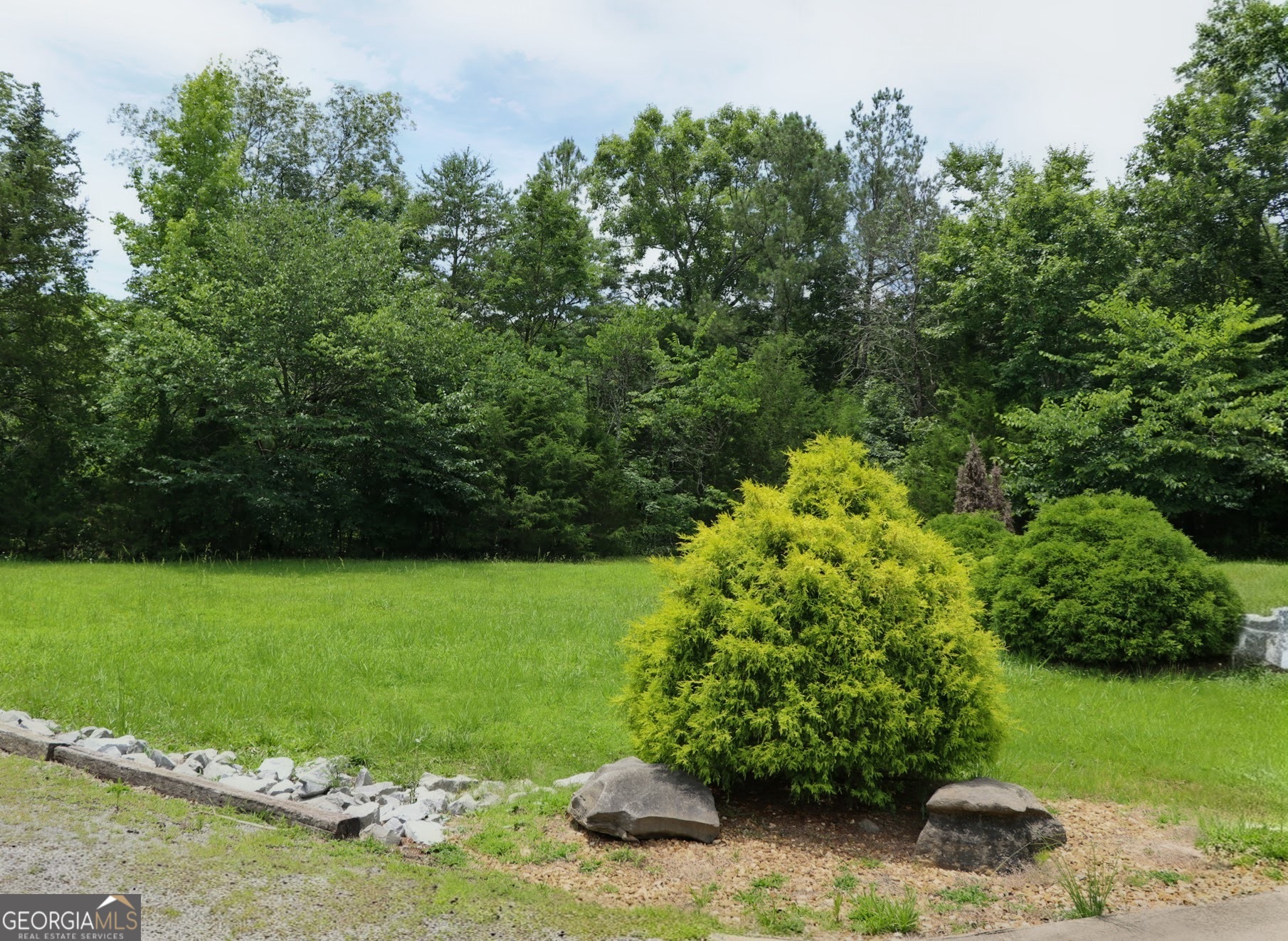 276 Warren Road Property Photo 14