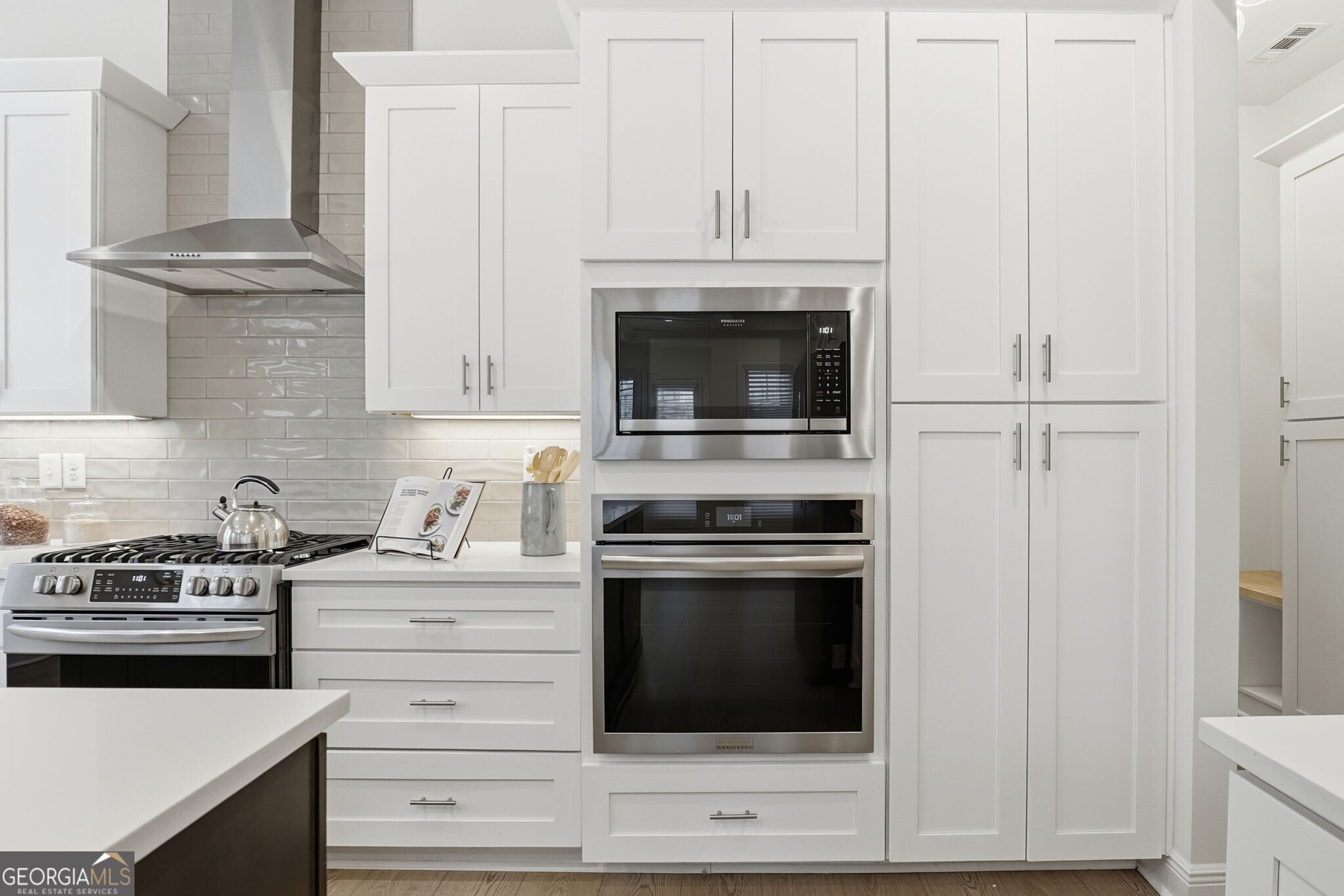 110 Via Roma Property Photo 13