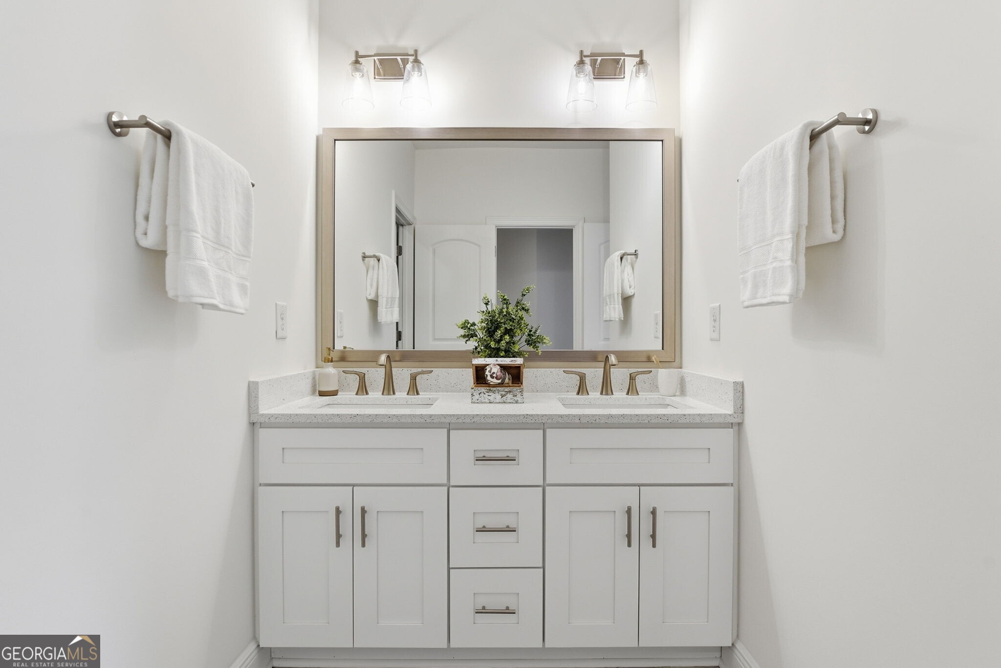 110 Via Roma Property Photo 19