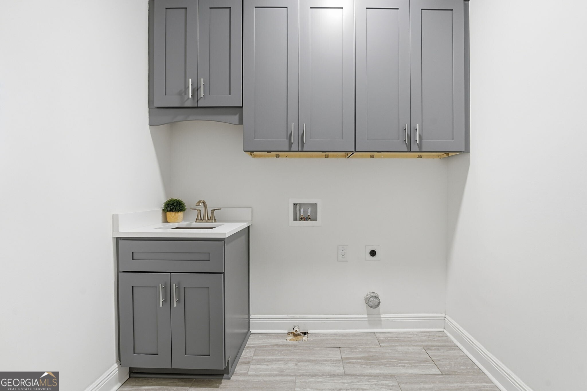 110 Via Roma Property Photo 28