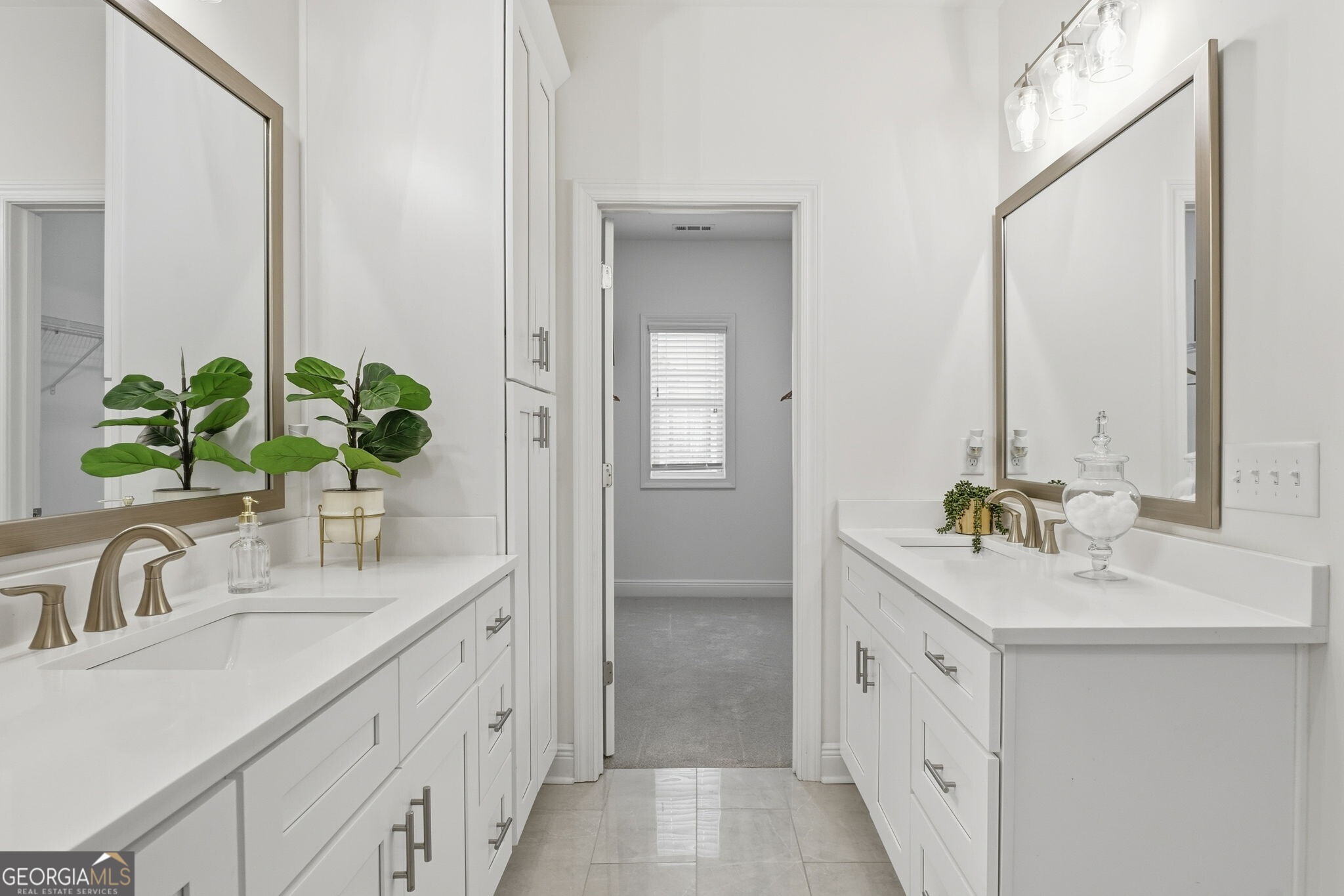 110 Via Roma Property Photo 38