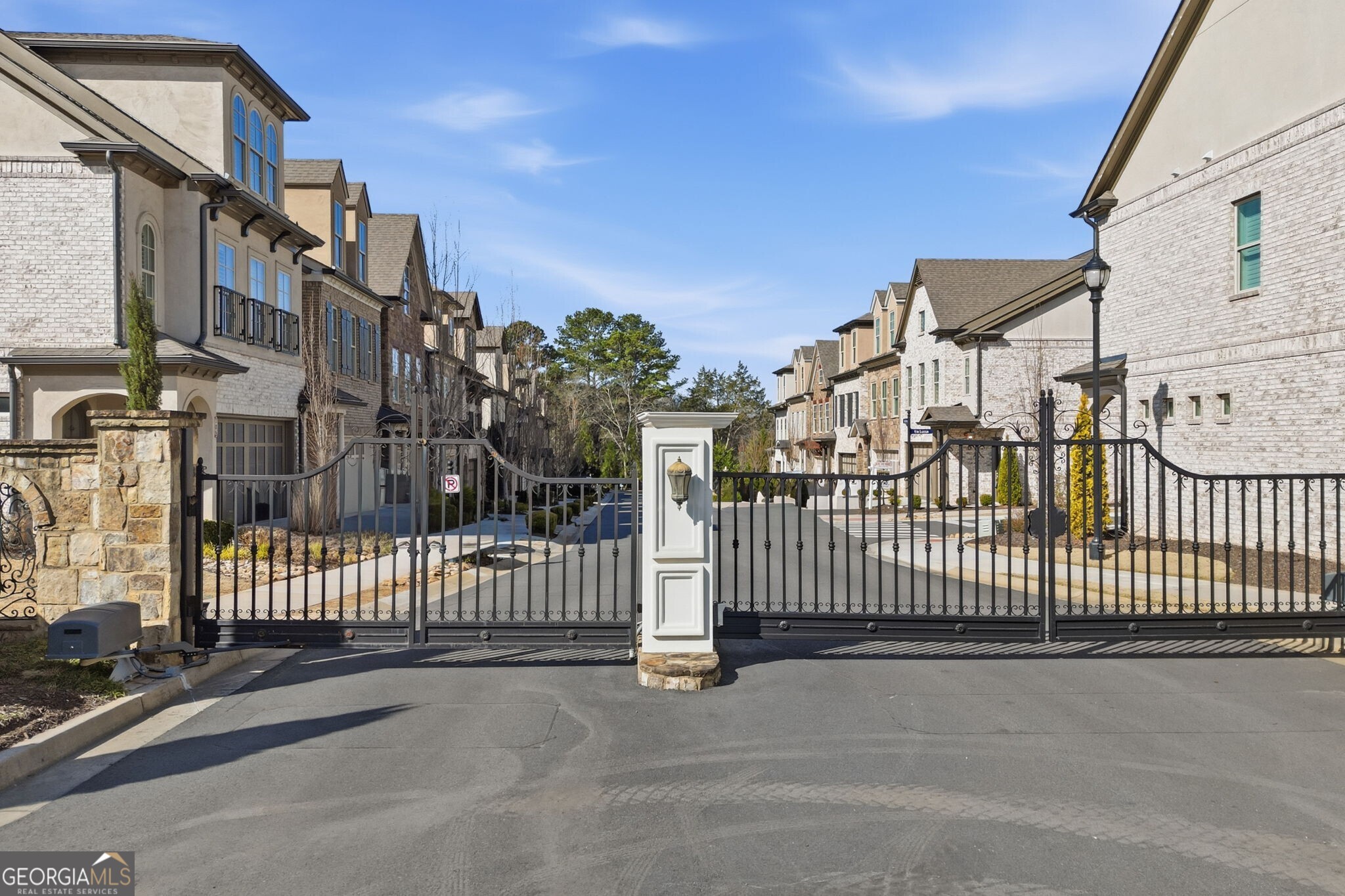 110 Via Roma Property Photo 58