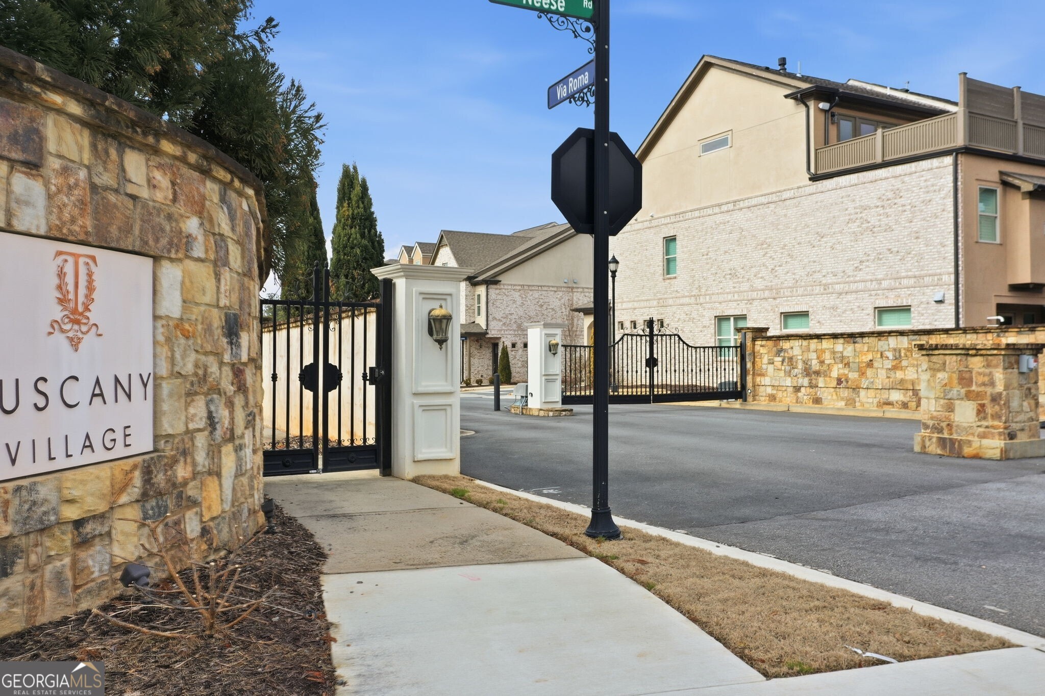 110 Via Roma Property Photo 59