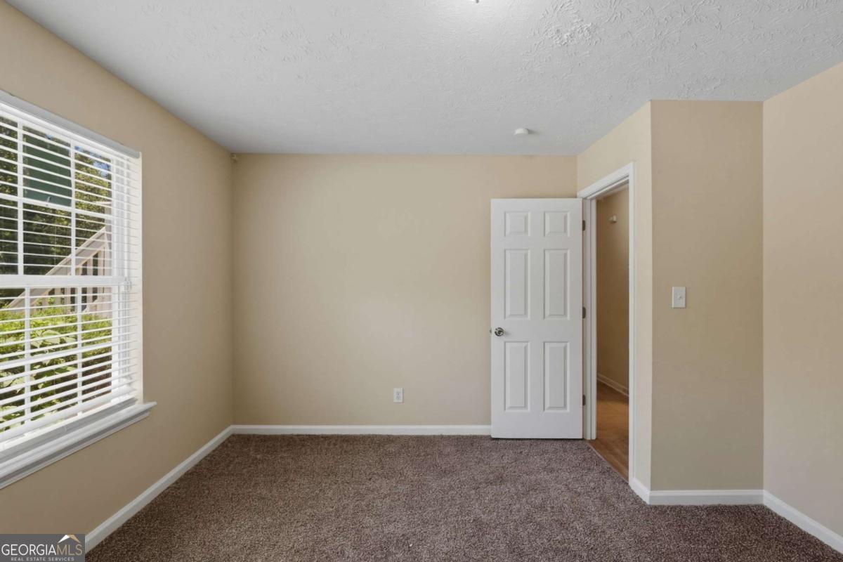2378 Mills Bend Property Photo 14