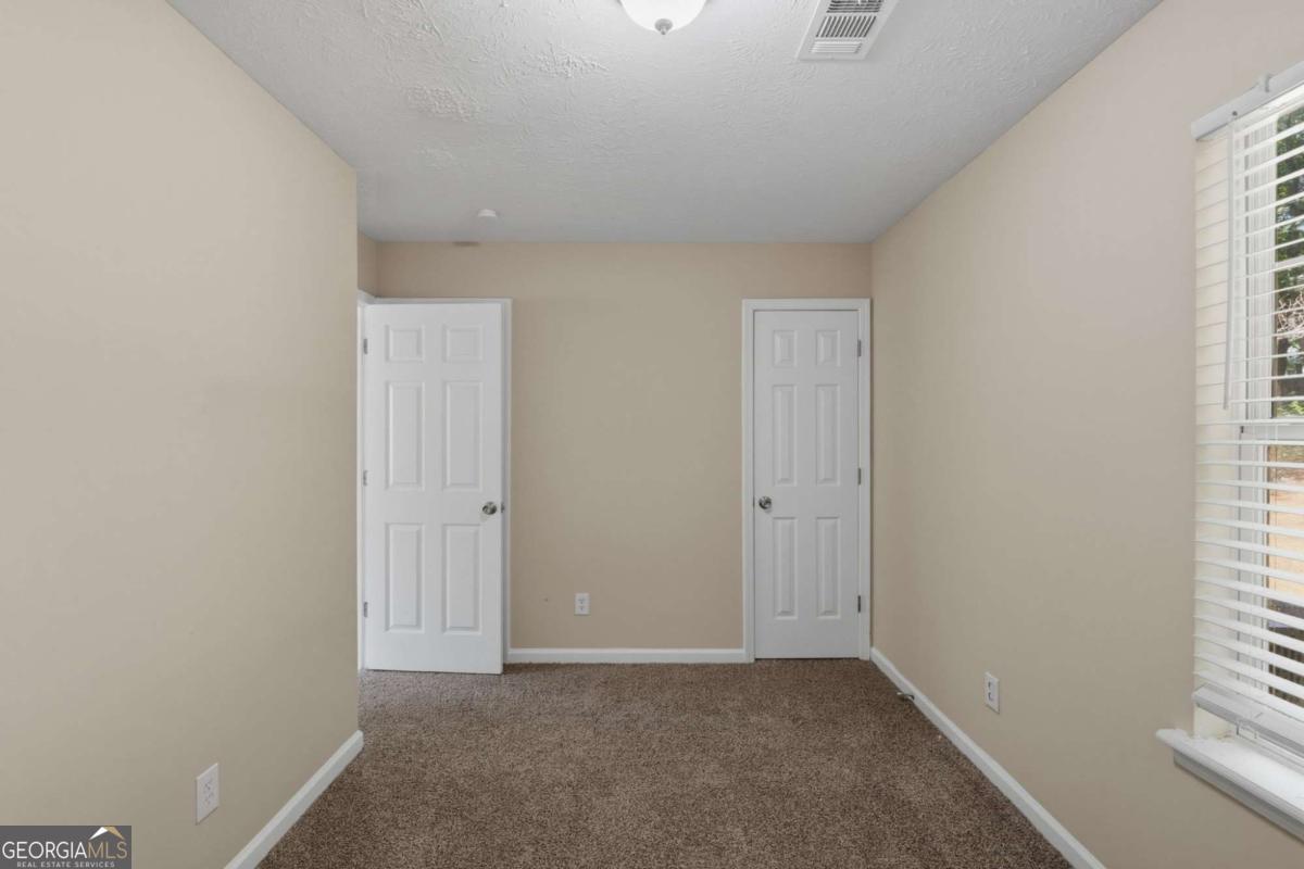 2378 Mills Bend Property Photo 16