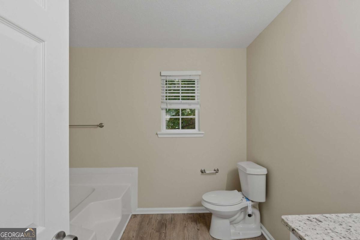 2378 Mills Bend Property Photo 23
