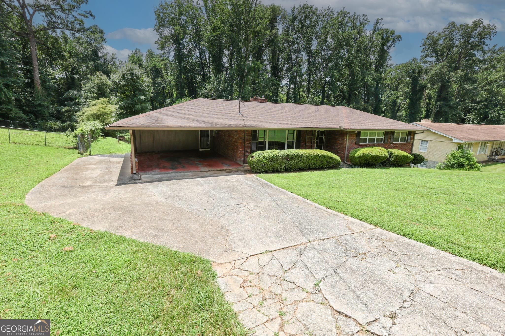 3860 King Arthur Road Sw Property Photo 3