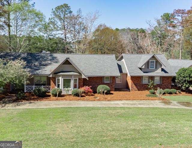 225 Meadowlark Lane