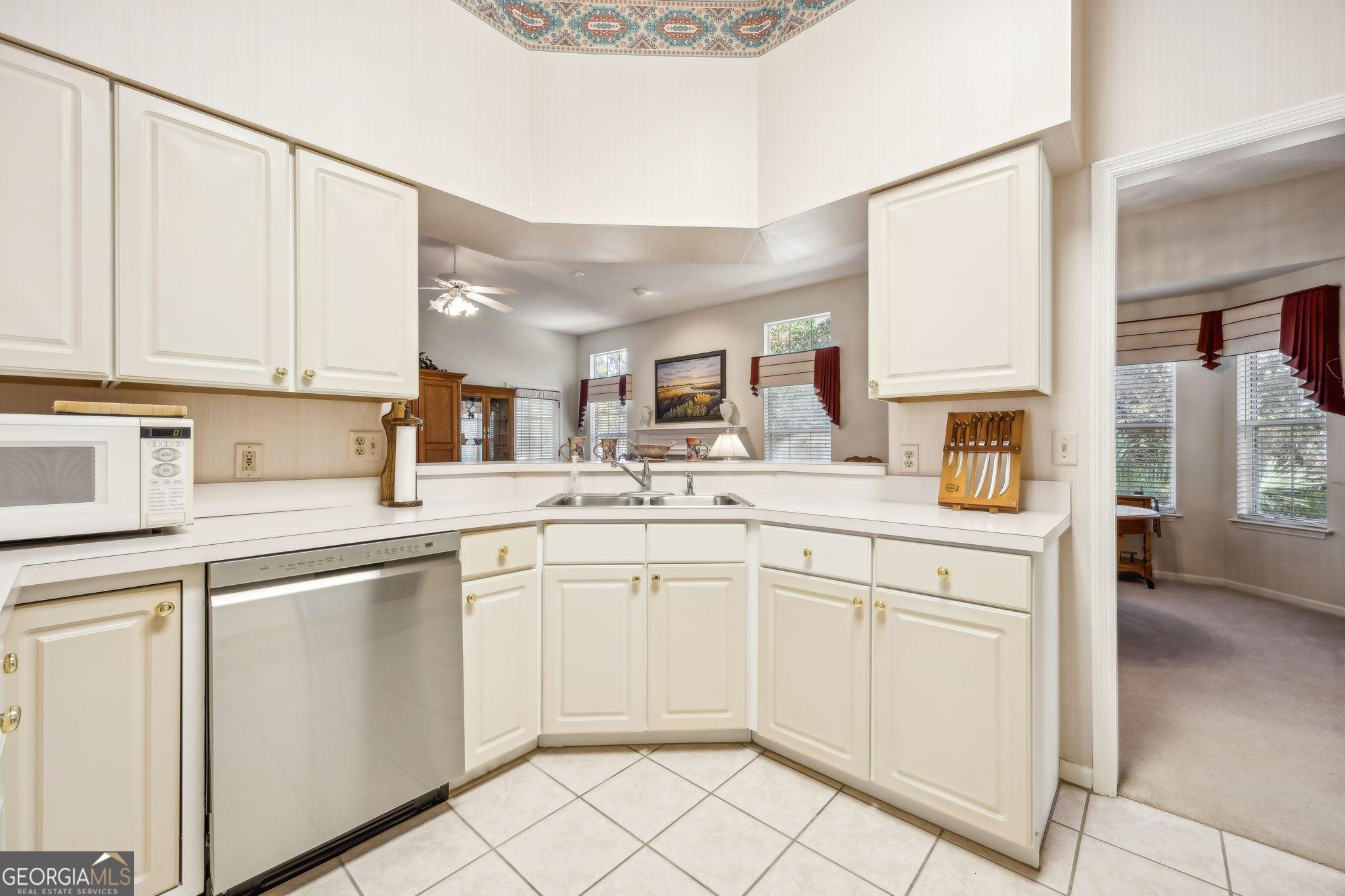 223 Cardinal Circle W Property Photo 11