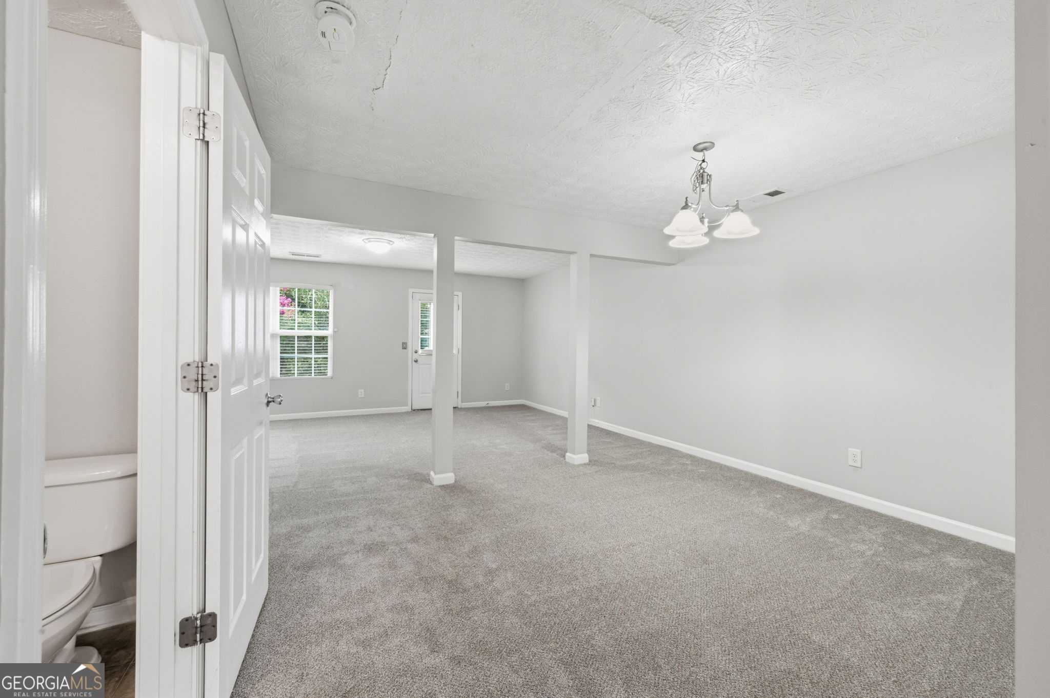 196 Meadowlark Place Property Photo 6