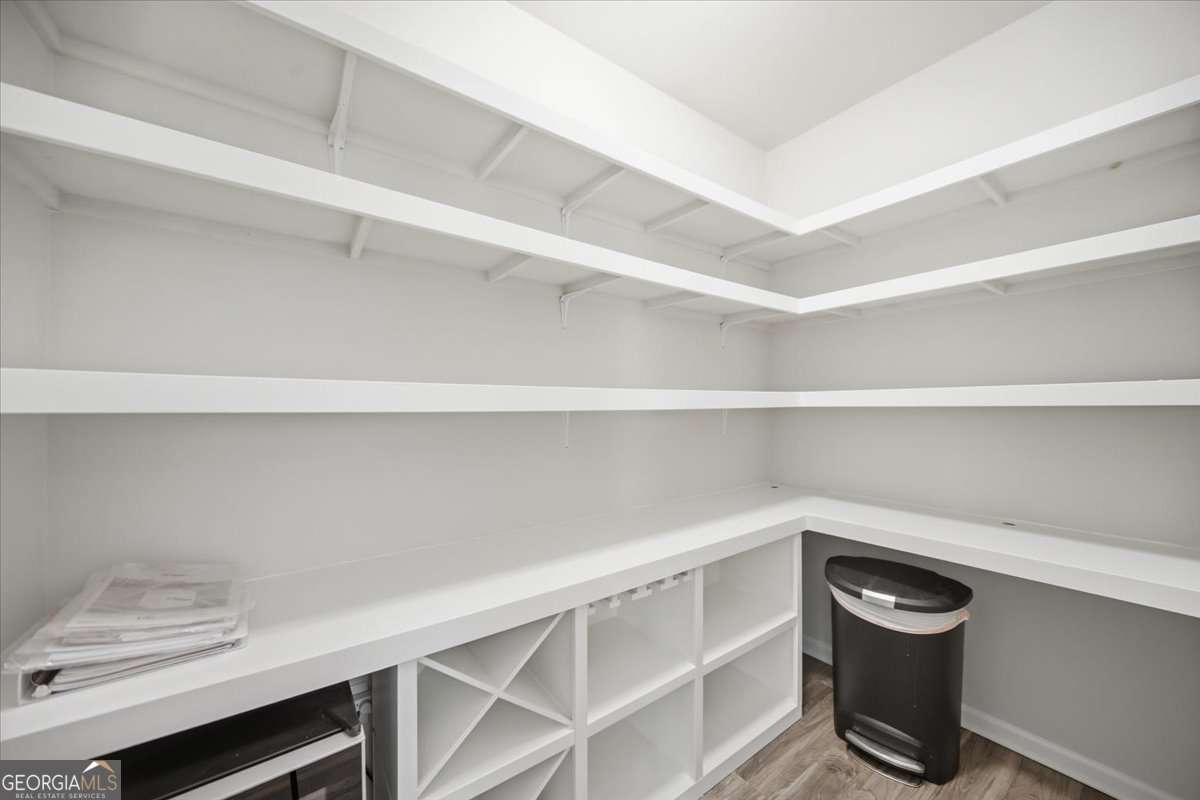 264 Laurelcrest Lane Property Photo 23