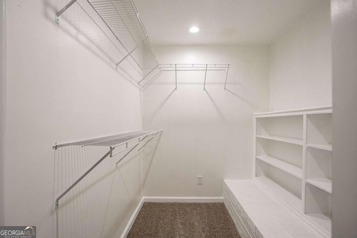 4696 Rockbridge Road Property Photo 20
