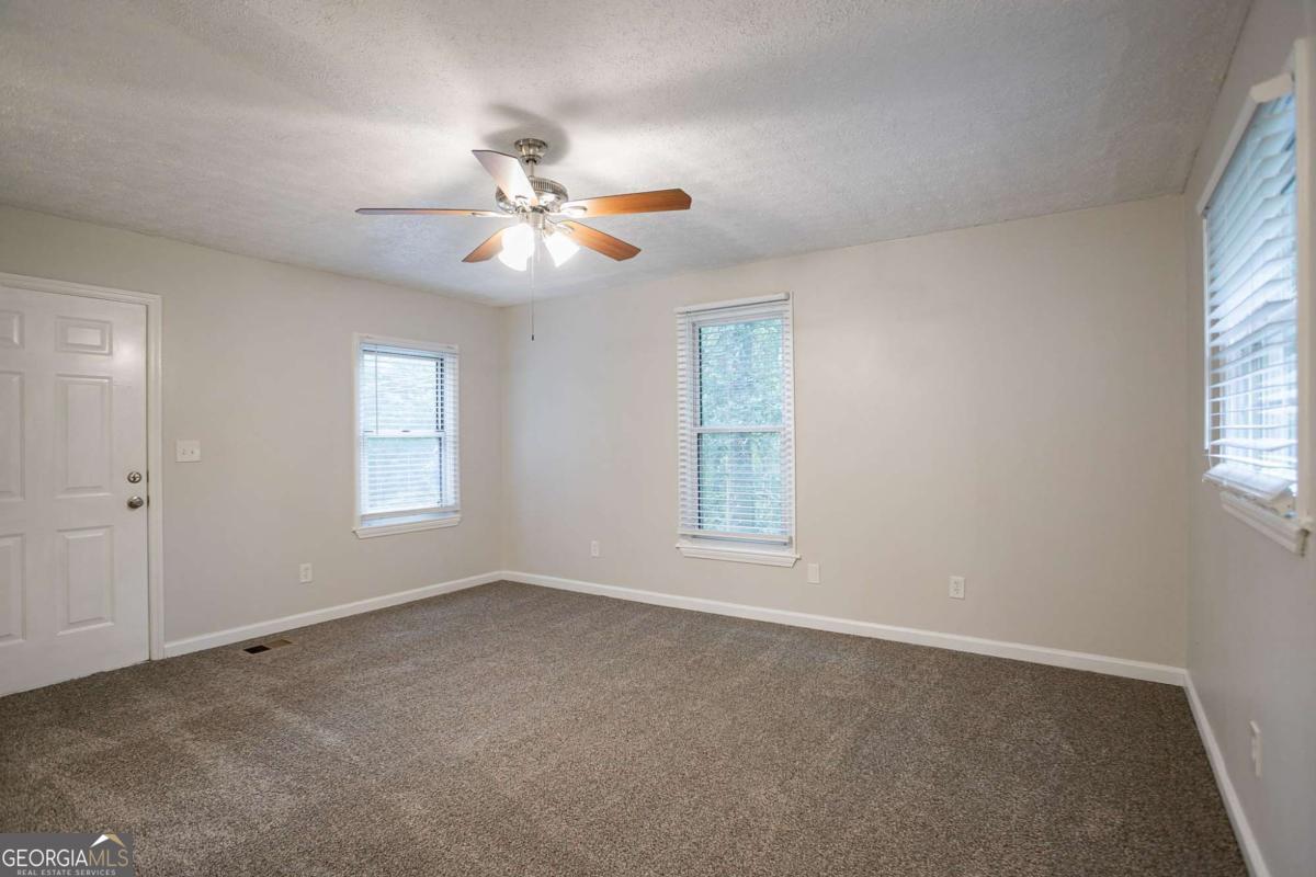 4696 Rockbridge Road Property Photo 21