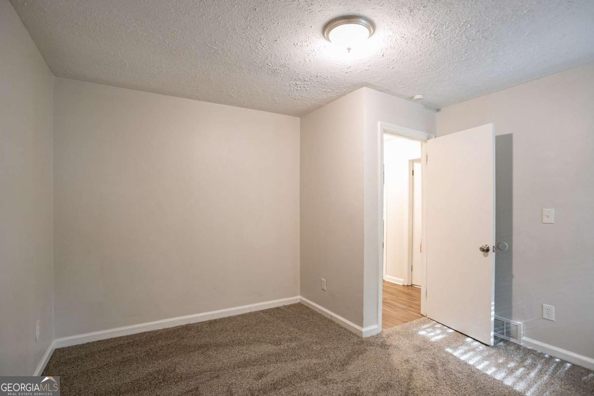 4696 Rockbridge Road Property Photo 28