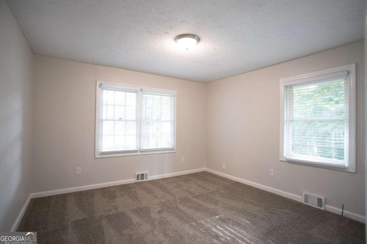 4696 Rockbridge Road Property Photo 30