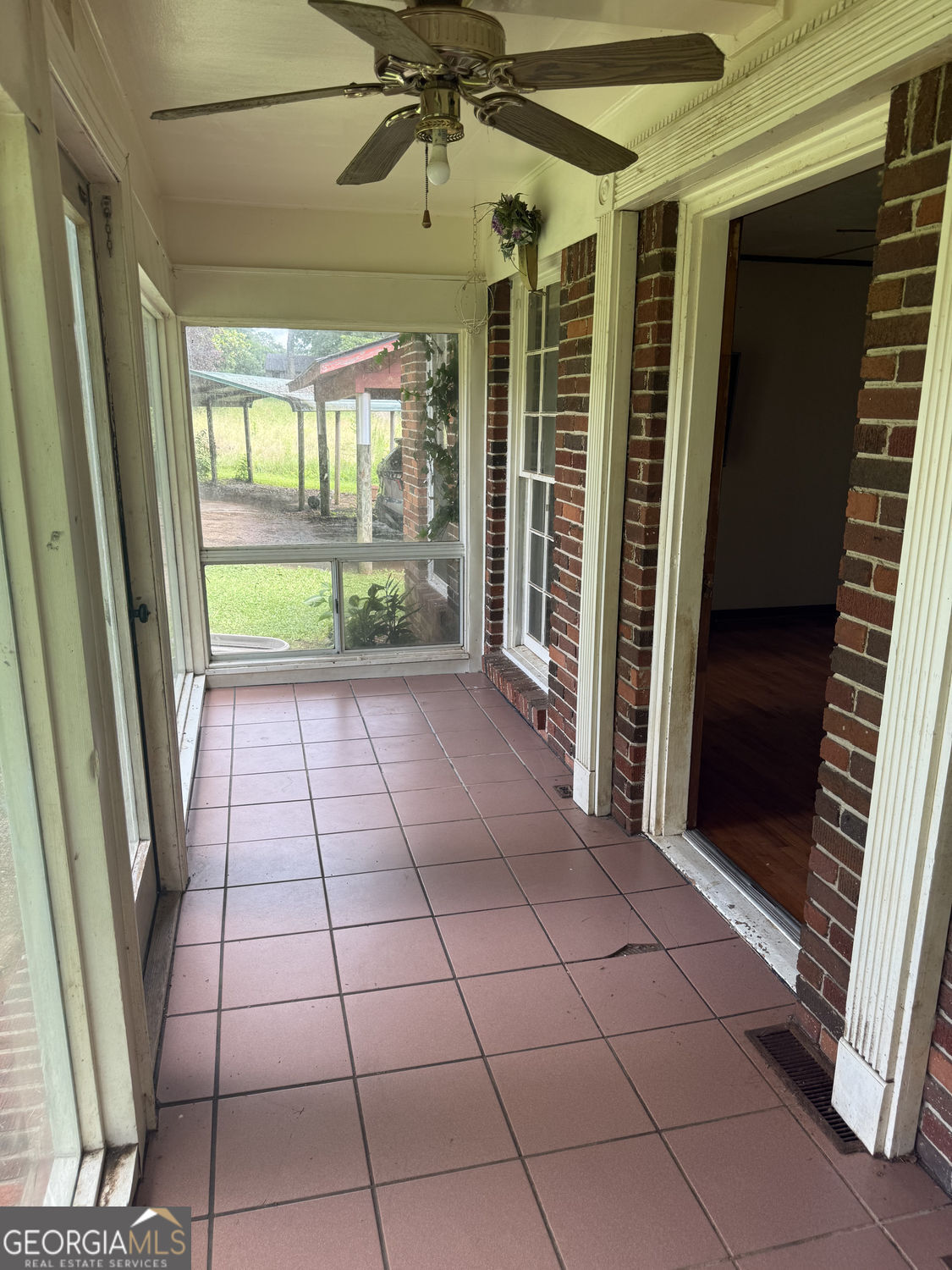 6 Alford Street Ne Property Photo 4