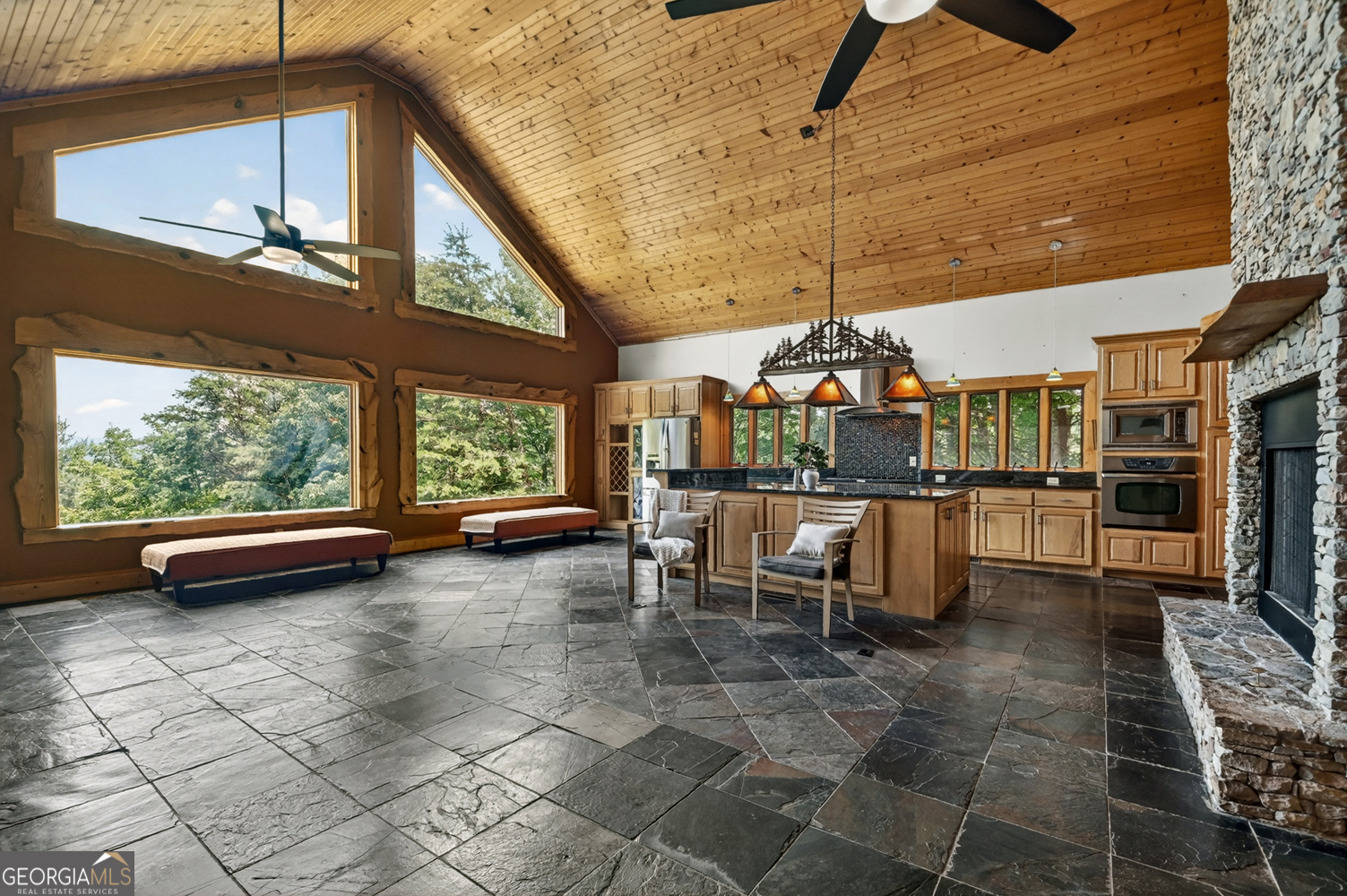762 Pettit Ridge Road Property Photo 21