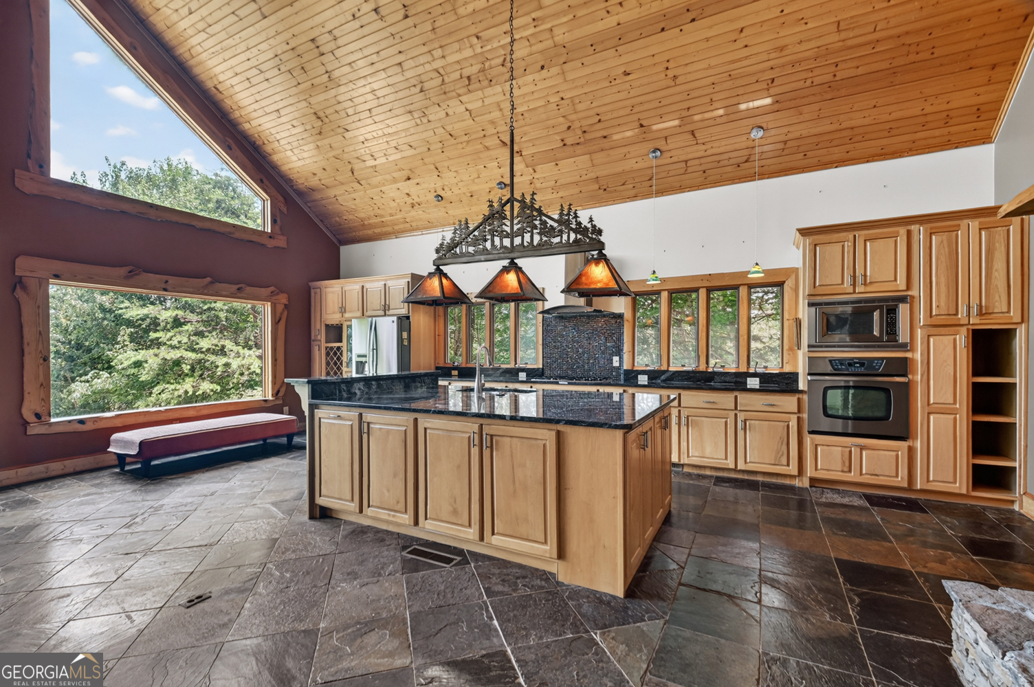 762 Pettit Ridge Road Property Photo 27