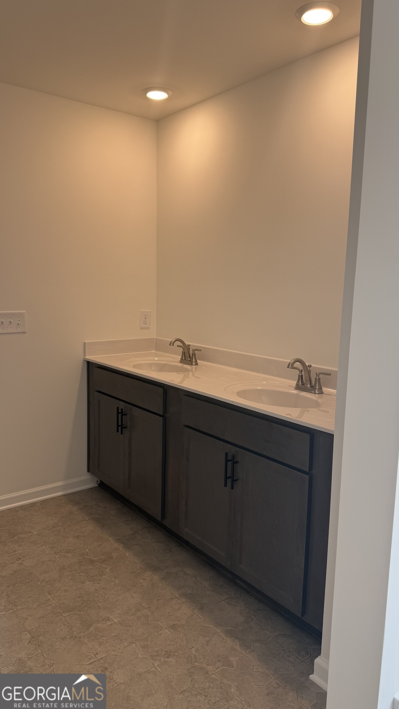 4138 Eberly Way # 128 Property Photo 10