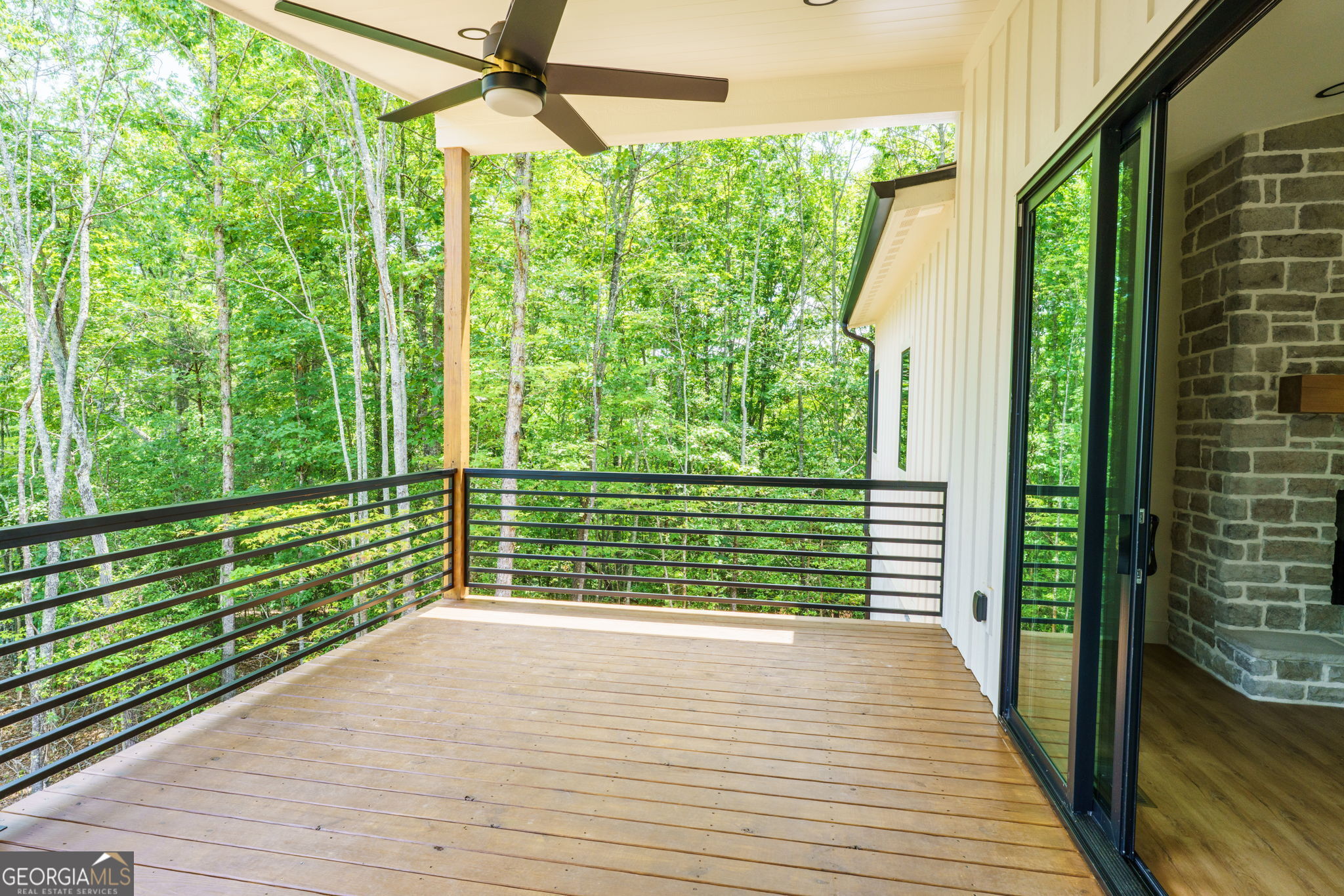 215 Brookhaven Drive Property Photo 12