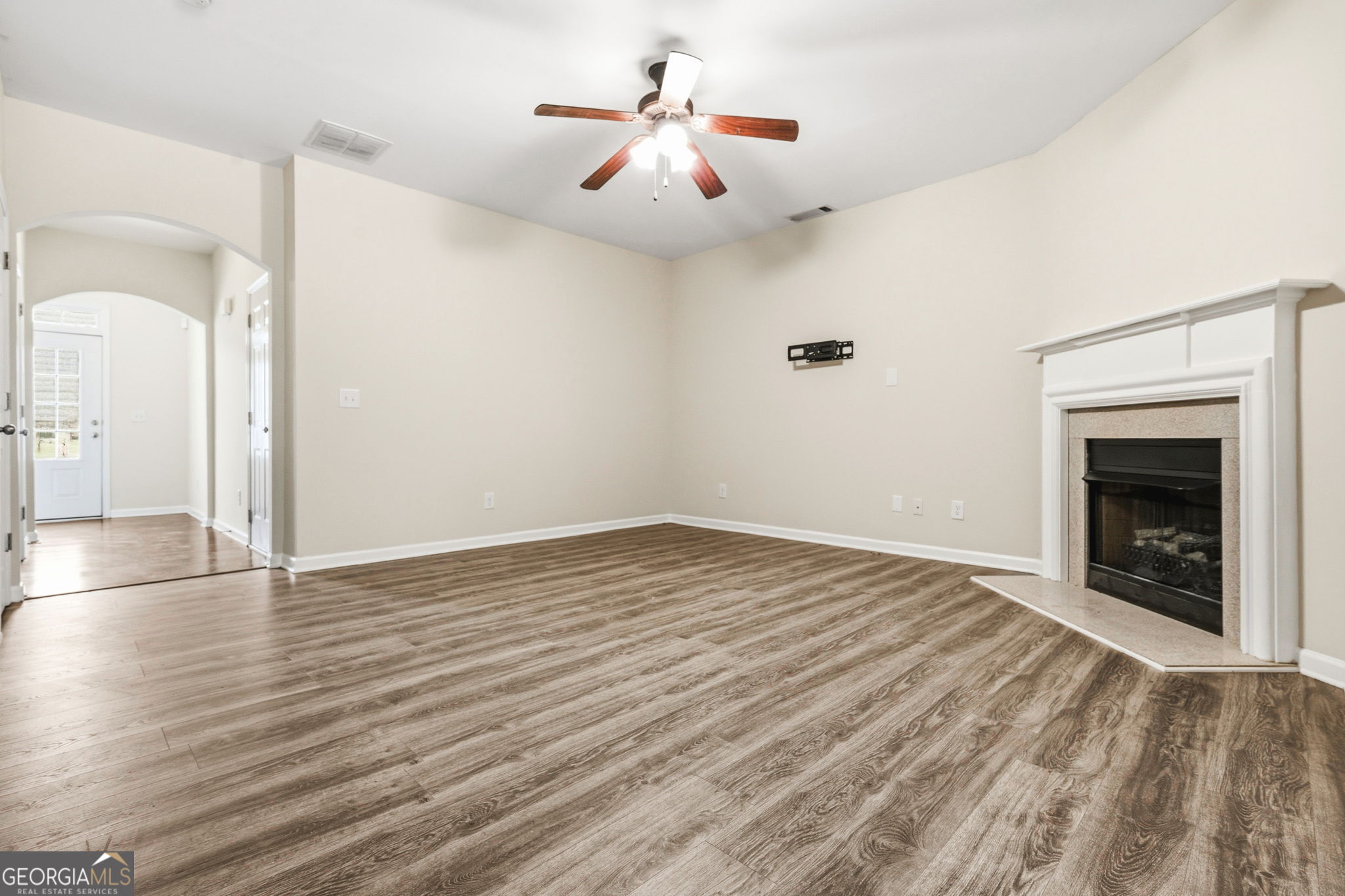 2079 Lakeshore Overlook Drive Nw Property Photo 7