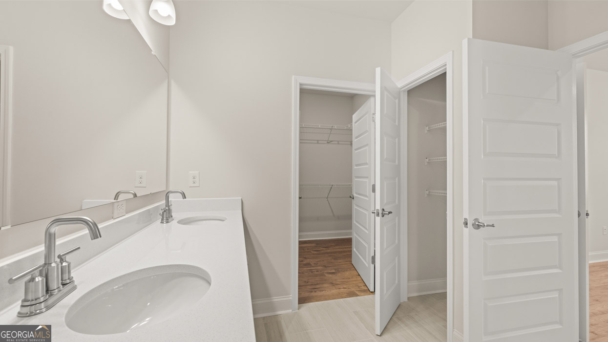 216 Parnassus Road Property Photo 16