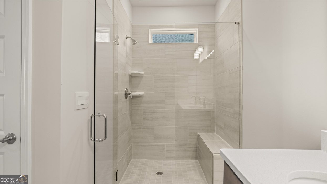 216 Parnassus Road Property Photo 18