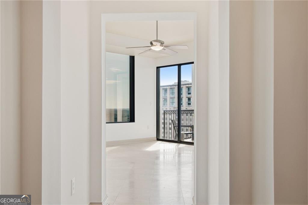 2828 Peachtree Road Nw # 2402 Property Photo 4