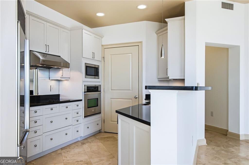 2828 Peachtree Road Nw # 2402 Property Photo 13