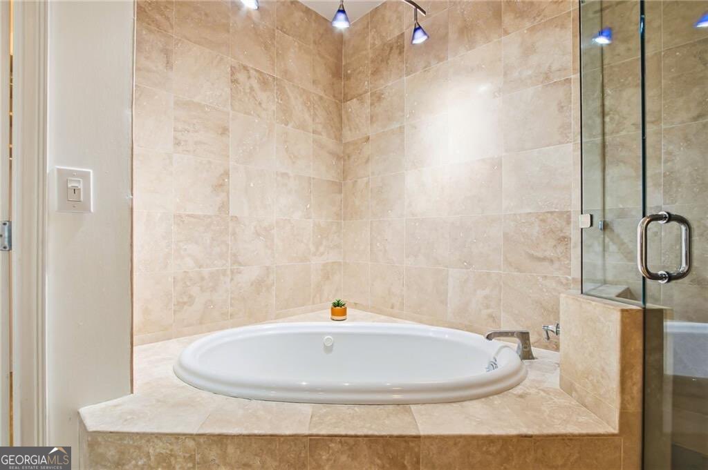 2828 Peachtree Road Nw # 2402 Property Photo 39