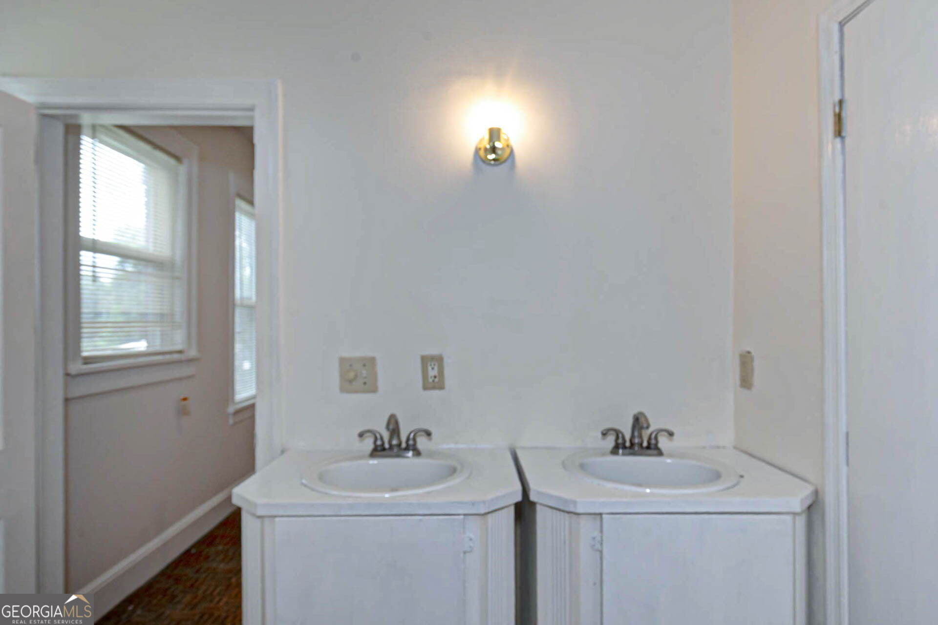 6041 Buxton Drive Property Photo 24
