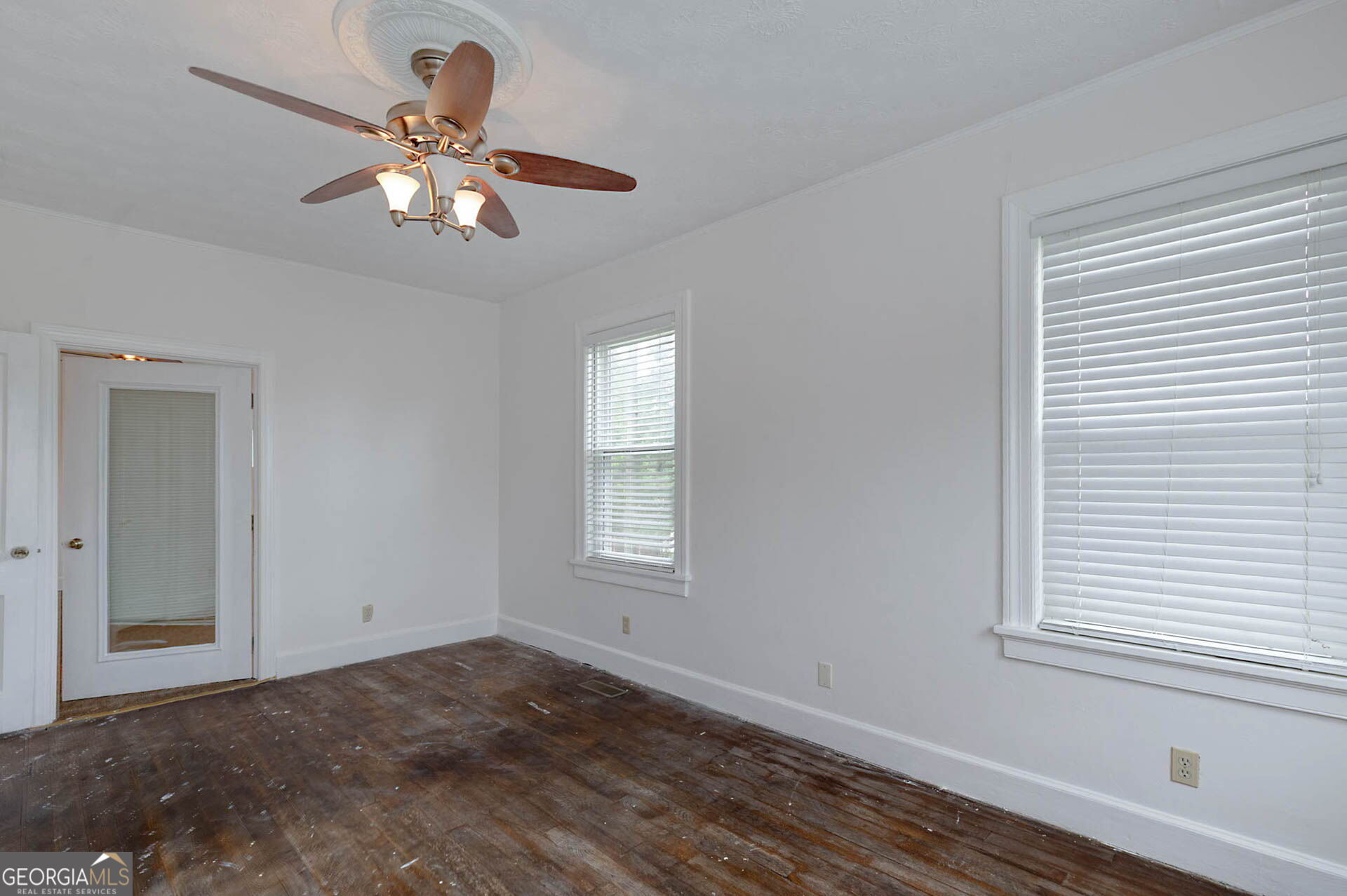 6041 Buxton Drive Property Photo 26